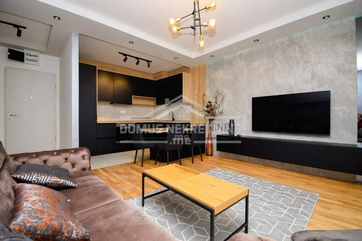 Rent, one bedroom apartment, 50m², City Kvart, Podgorica