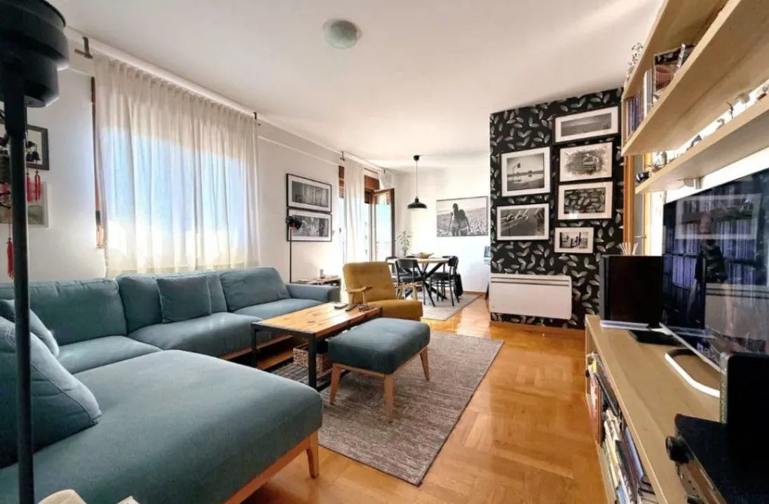 Prodaja, trosoban stan, 83m², Stari Aerodrom, Podgorica