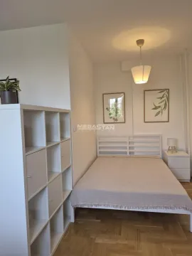 Rent, one bedroom apartment, 30m², Vračar Sve Podlokacije, Beograd - image 6