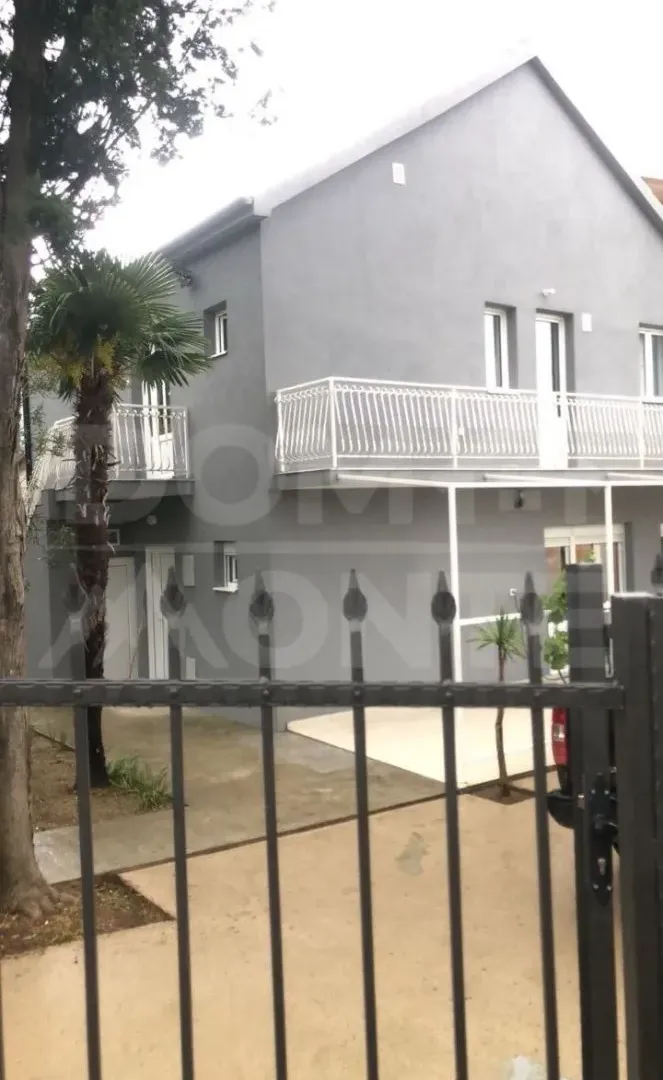Rent, one bedroom apartment, 75m², Tivat, Crna Gora