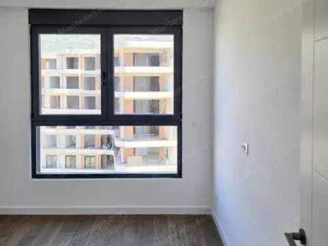 Prodaja, dvosoban stan, 71m², Bar, Crna Gora - image 9