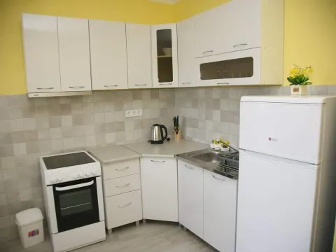 Izdavanje, jednosoban stan, 48m², Seljanovo, Tivat - image 3