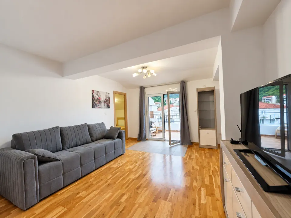 Sale, one bedroom apartment, 60m², Lazi, Budva