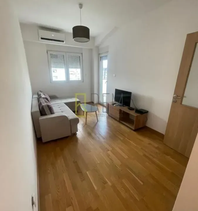 Sale, one bedroom apartment, 40m², Pobrežje, Podgorica