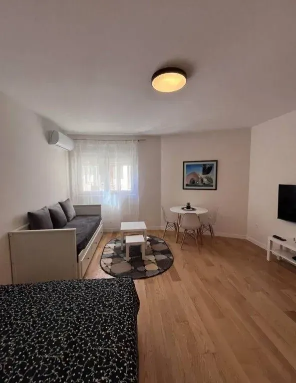 Prodaja, stan, 34m², Central Point, Podgorica