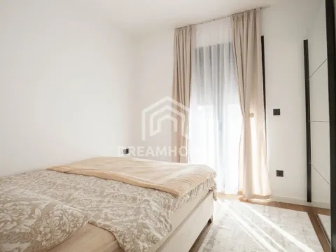 Izdavanje, jednosoban stan, 45m², Centar, Podgorica - image 5