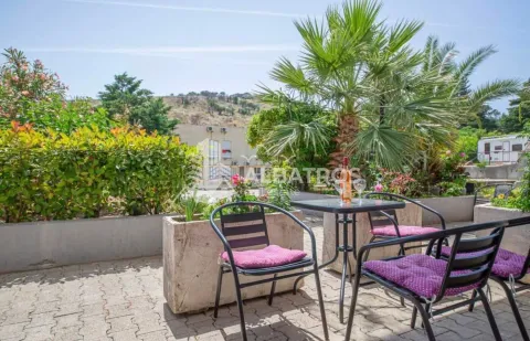 Rent, one bedroom apartment, 33m², Sutomore, Bar - image 14