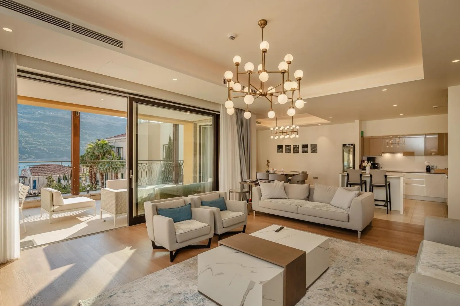 Prodaja, dvosoban stan, 171m², Herceg Novi, Crna Gora