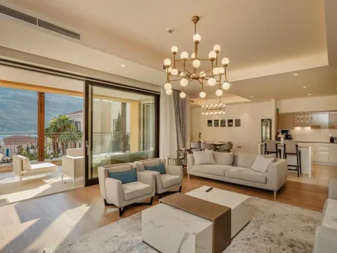 Prodaja, dvosoban stan, 171m², Herceg Novi, Crna Gora - image 13