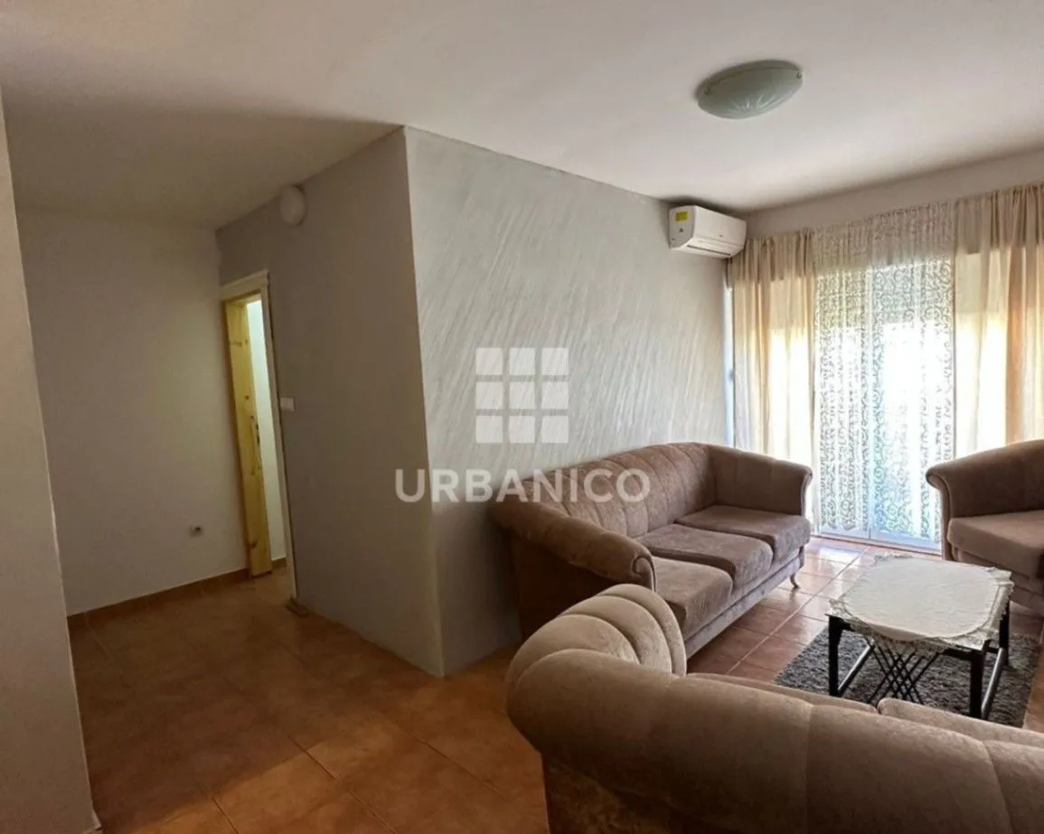 Izdavanje, dvosoban stan, 70m², Podmaine, Budva
