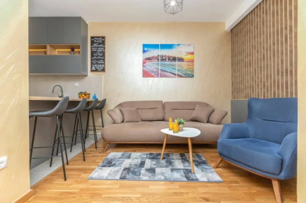 Sale, two bedroom apartment, 55m², Bečići, Budva