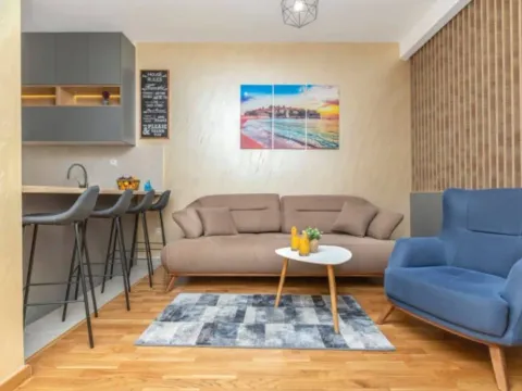 Sale, two bedroom apartment, 55m², Bečići, Budva