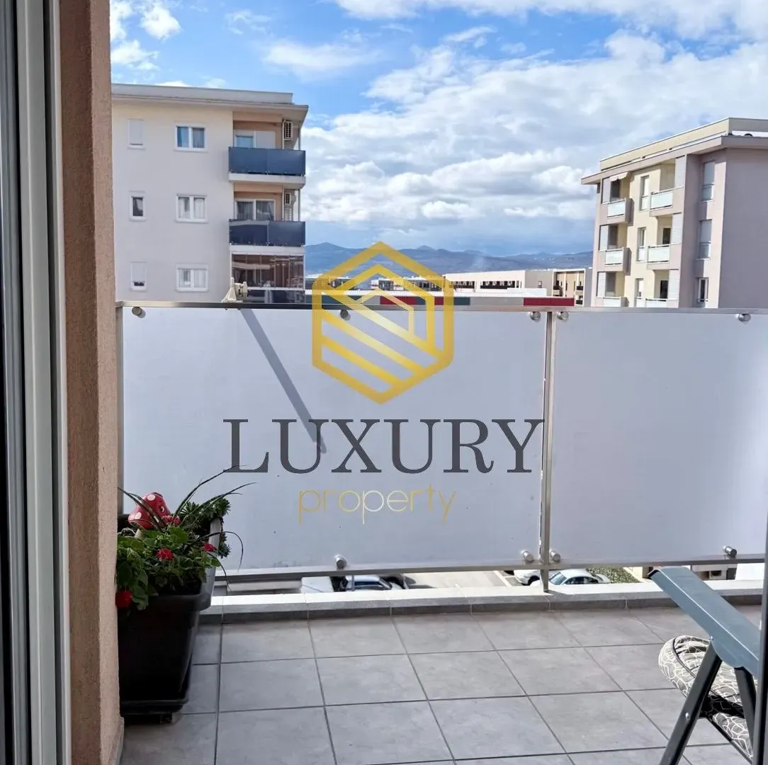 Prodaja, trosoban stan, 72m², City Kvart, Podgorica
