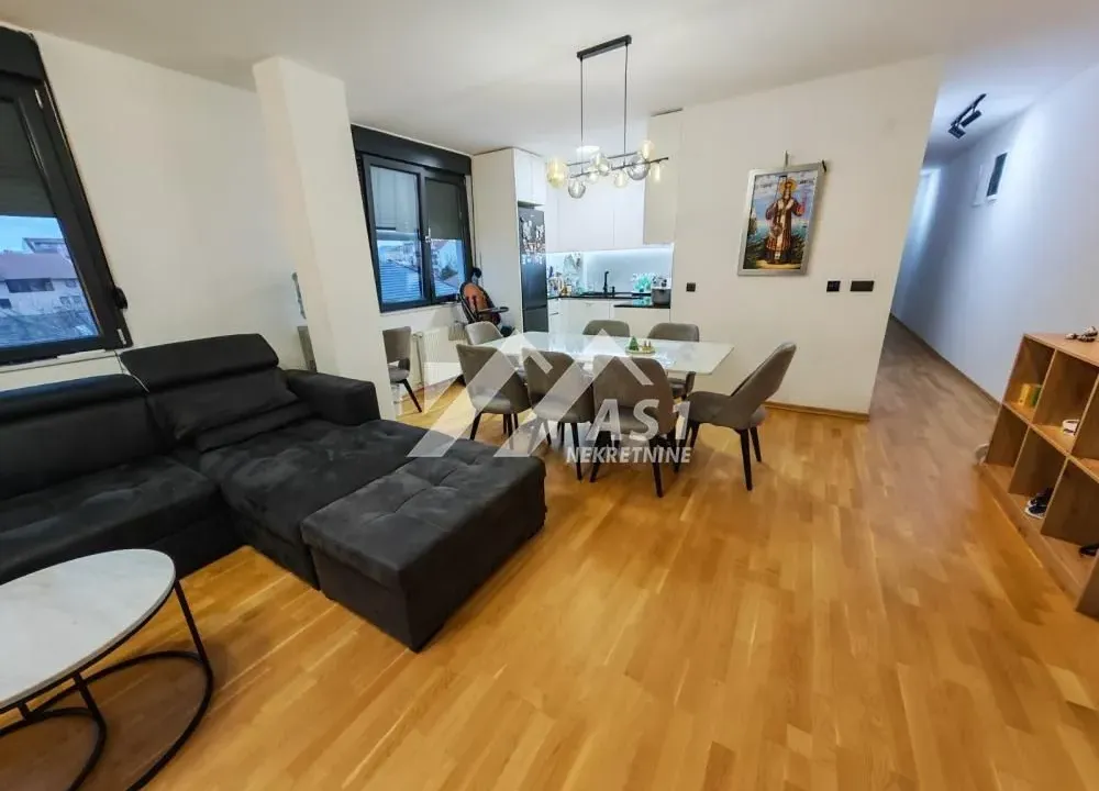 Prodaja, trosoban stan, 87m², Telep, Novi Sad Sve Podlokacije