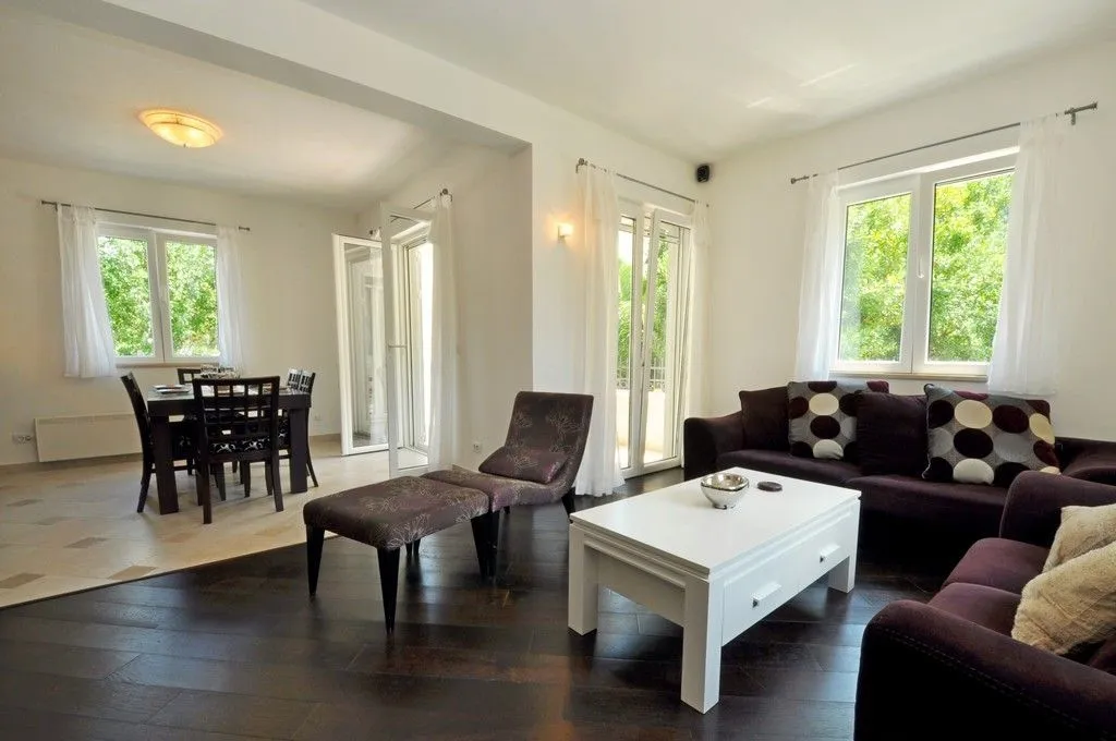 Sale, house, 131m², Lipci, Kotor