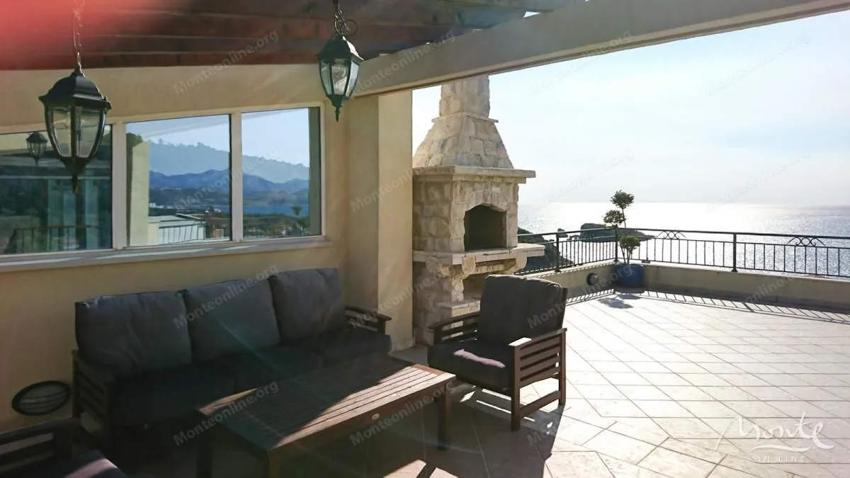 Sale, house, 330m², Utjeha, Bar