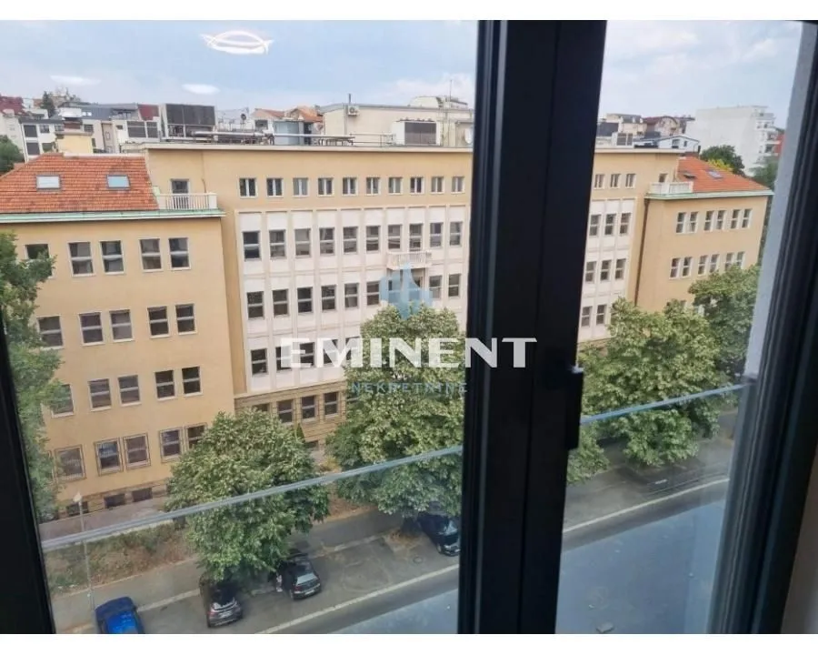 Izdavanje, stan, 43m², Autokomanda, Voždovac Sve Podlokacije