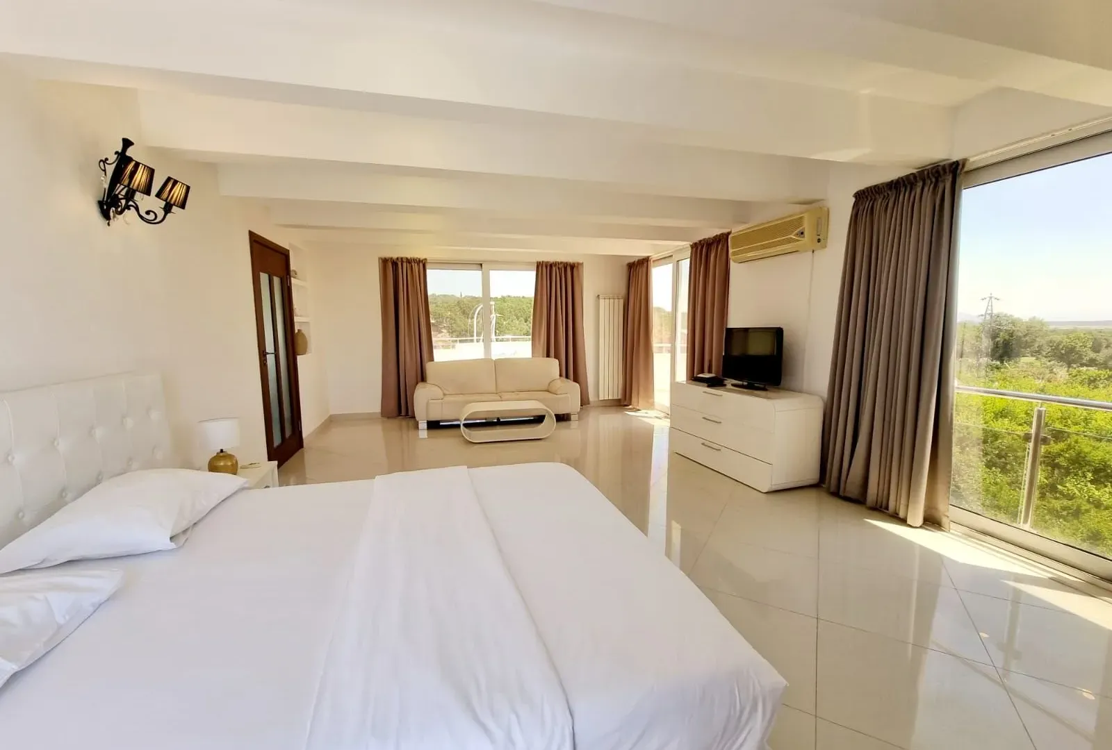 Daily-rent, two bedroom apartment, 120m², Briska Gora, Ulcinj