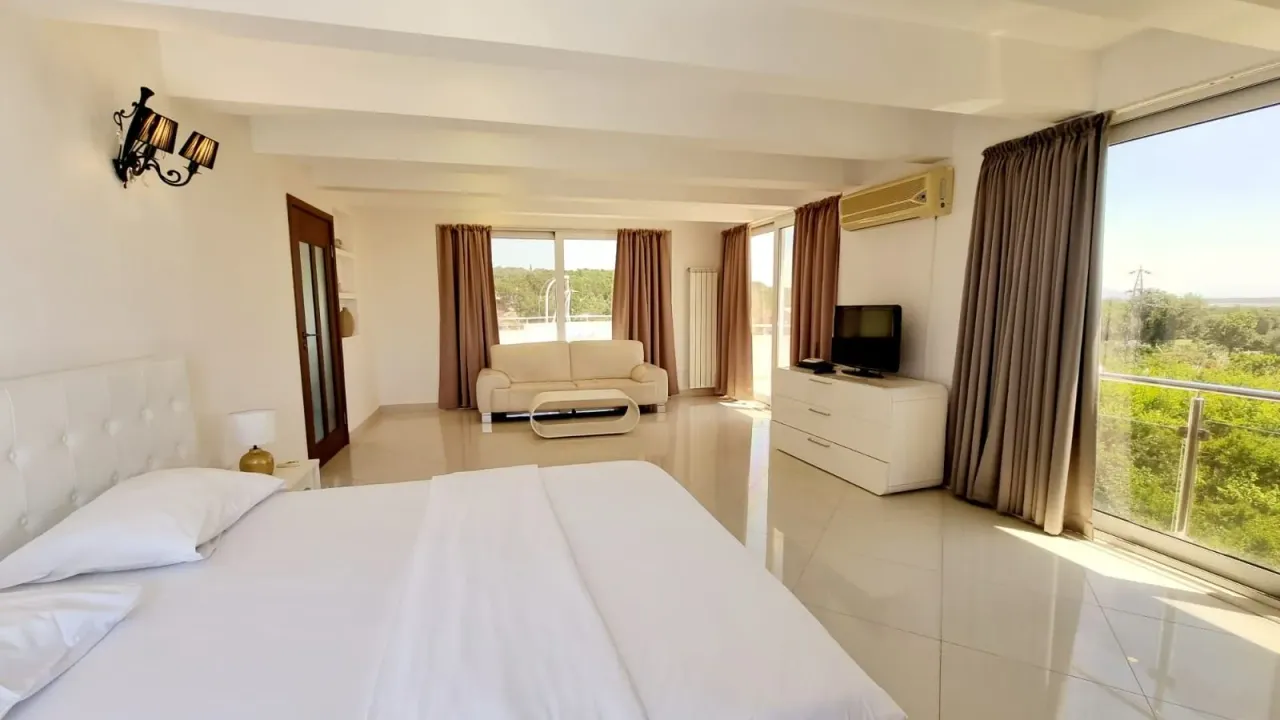 Stan-na-dan, dvosoban stan, 120m², Briska Gora, Ulcinj