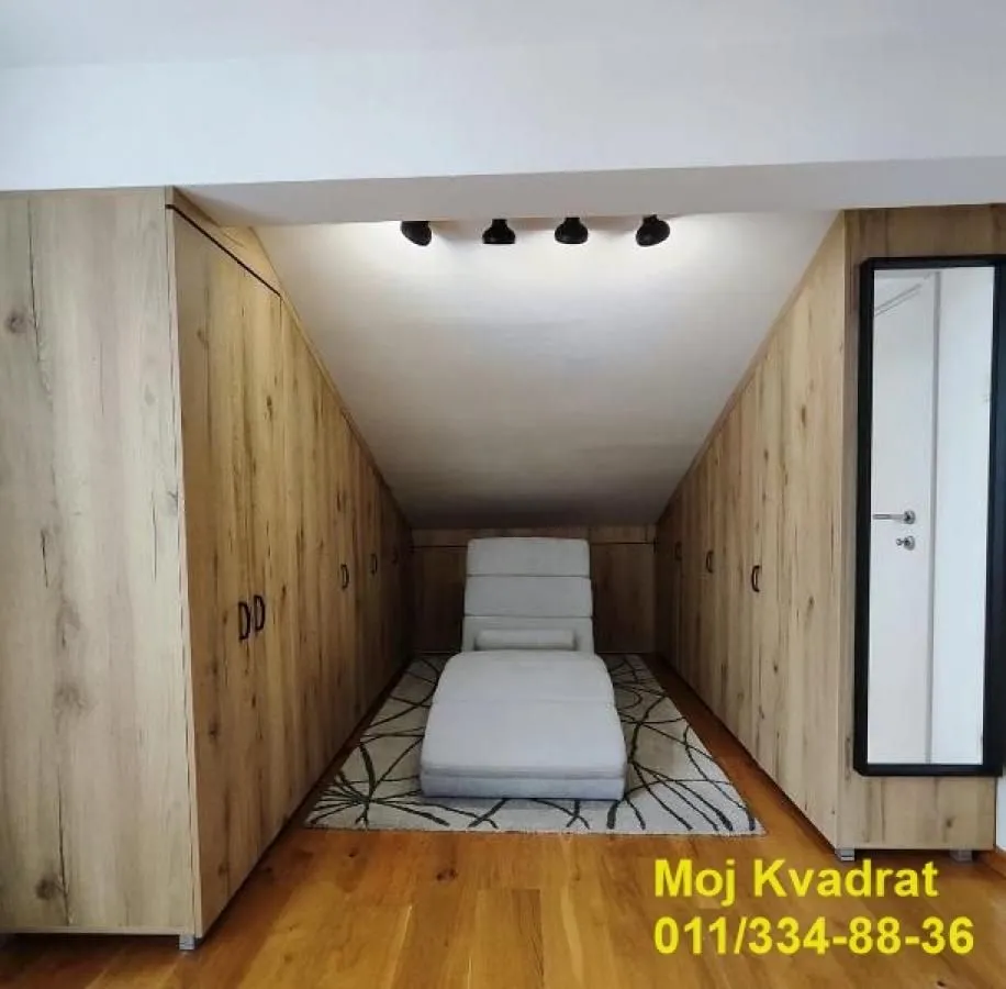 Prodaja, dvosoban stan, 63m², Šumice, Beograd