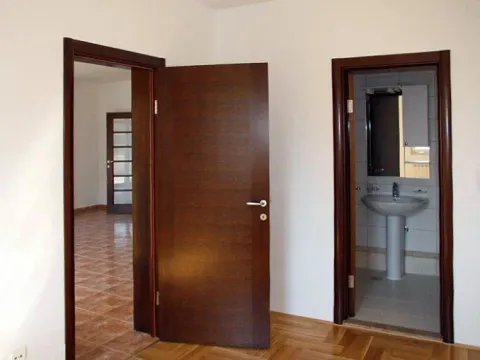 Prodaja, kuća, 246m², Tivat, Crna Gora - image 8