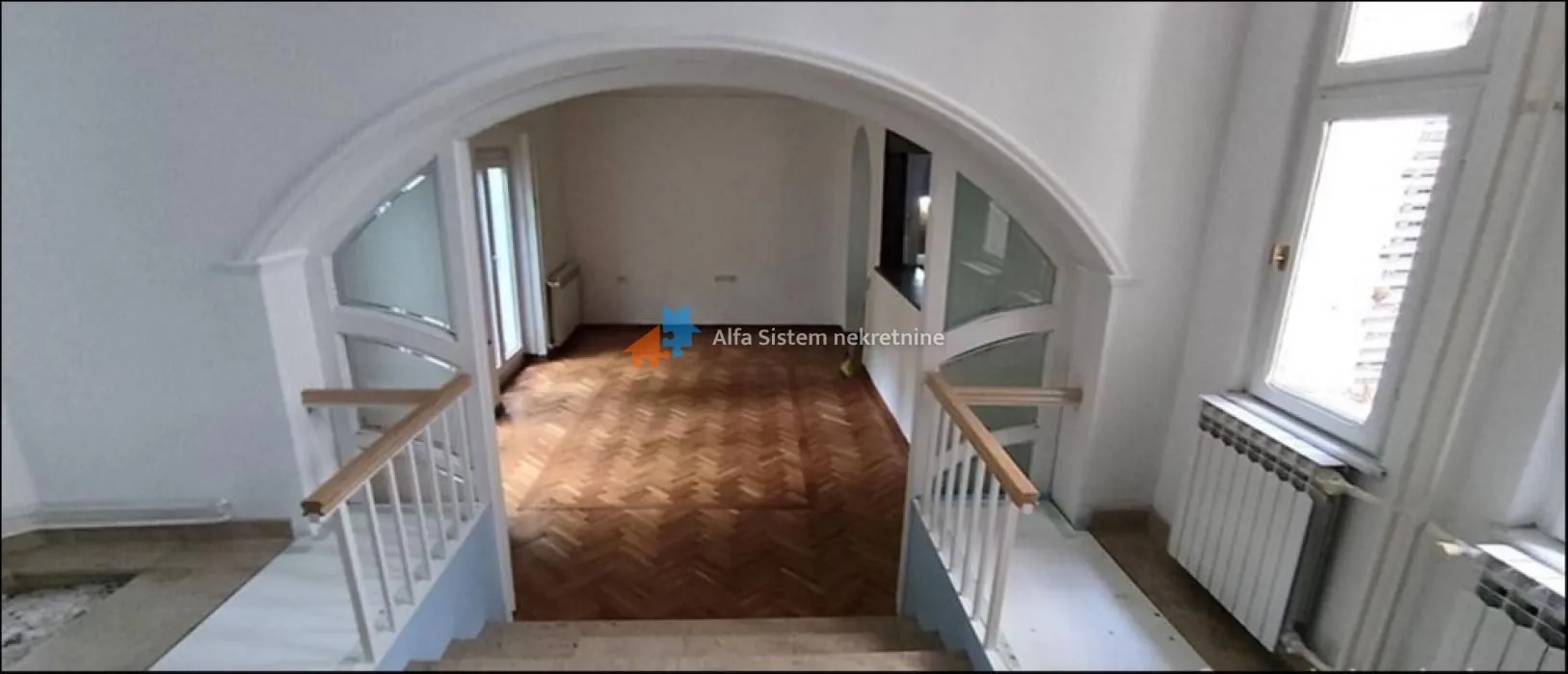 Rent, apartment, 250m², Neimar, Vračar Sve Podlokacije