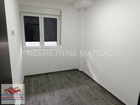 Rent, two bedroom apartment, 52m², Centar, Kragujevac - image 10