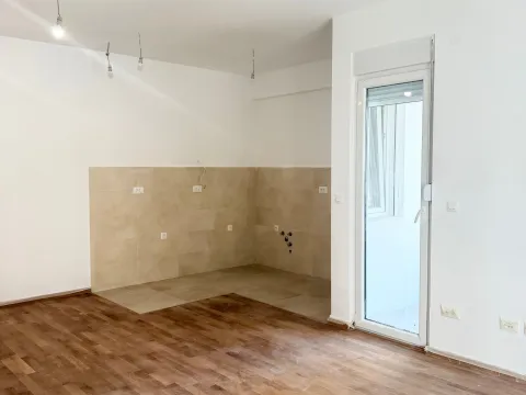 Sale, two bedroom apartment, 73m², Zabjelo, Podgorica - image 2