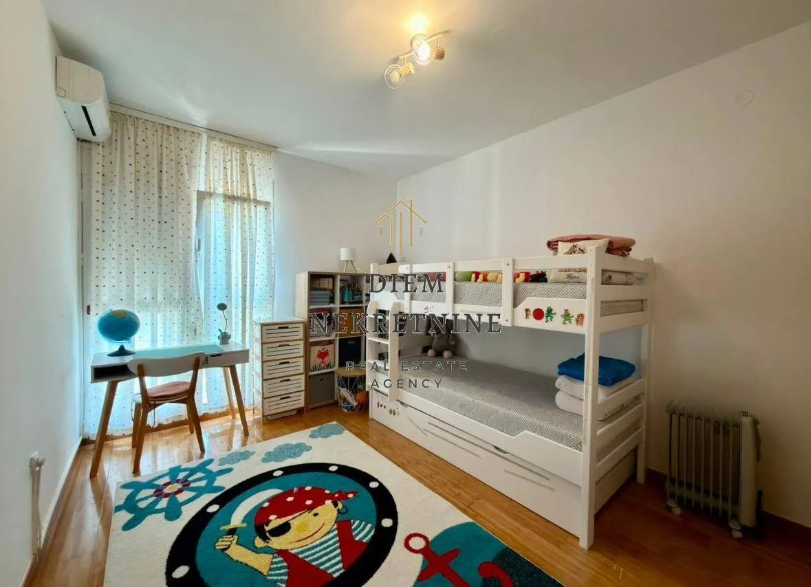 Sale, one bedroom apartment, 62m², Centar, Bar