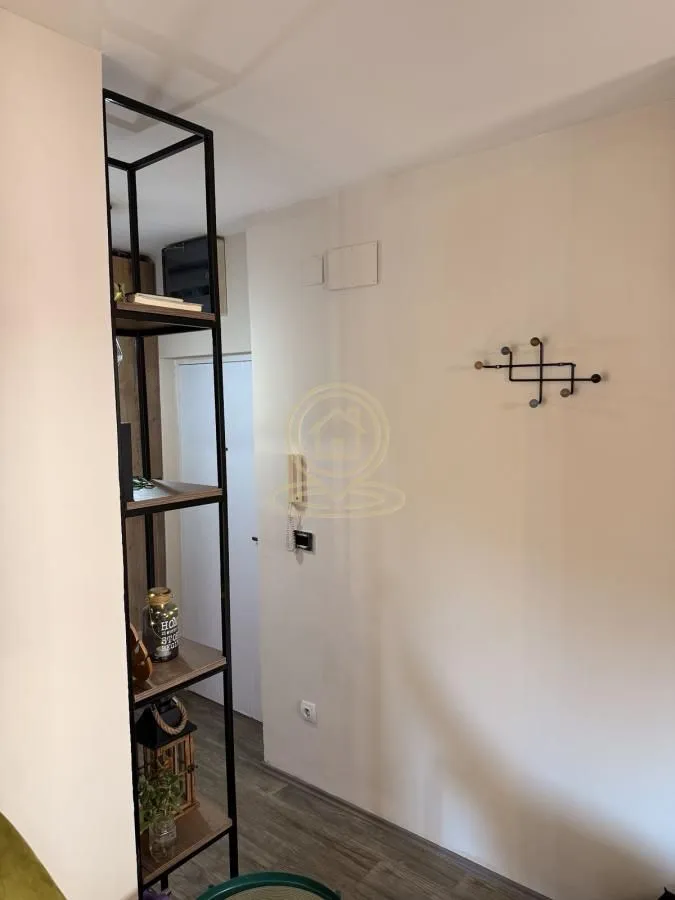 Prodaja, dvosoban stan, 50m², Medijana, Niš