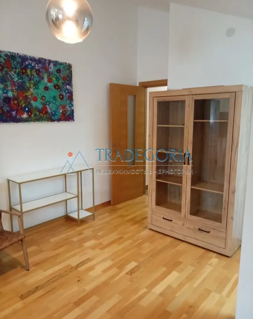 Prodaja, dvosoban stan, 60m², Tivat, Crna Gora