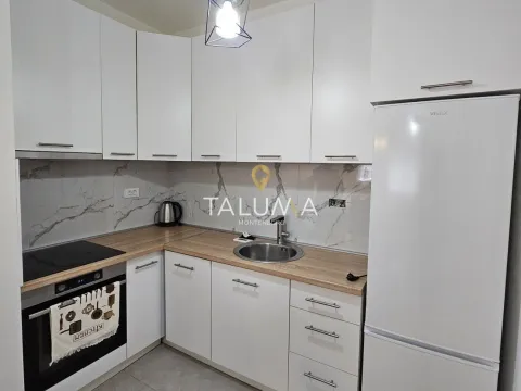 Rent, one bedroom apartment, 45m², City Kvart, Podgorica - image 3