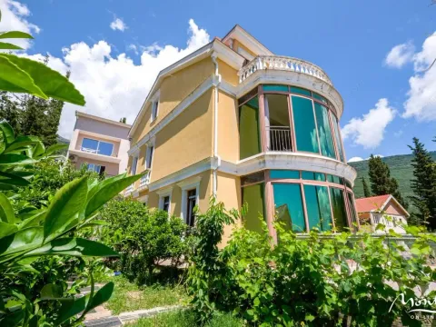 Prodaja, kuća, 316m², Tivat, Crna Gora - image 15