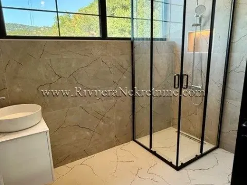 Prodaja, trosoban stan, 122m², Herceg Novi, Crna Gora - image 3