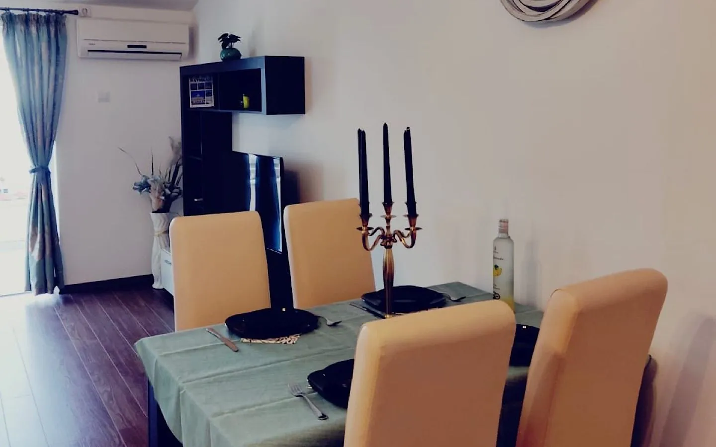 Prodaja, dvosoban stan, 93m², Bački Petrovac, Srbija