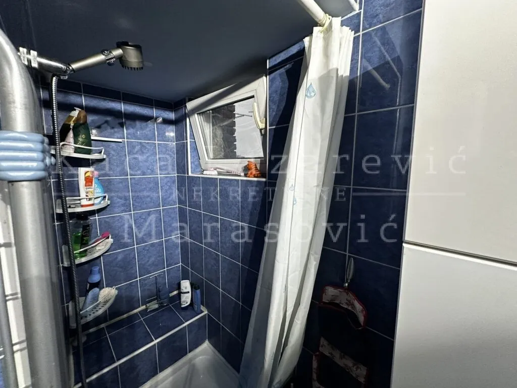 Prodaja, dvosoban stan, 43m², Stari Grad, Beograd