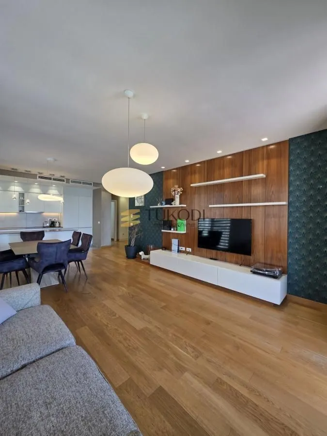 Sale, four bedroom apartment, 138m², Savski Venac, Beograd