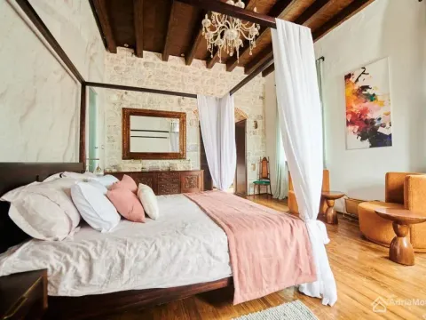 Sale, two bedroom apartment, 129m², Dobrota, Kotor - image 12