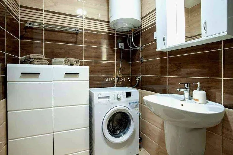 Rent, one bedroom apartment, 45m², Maslinjak, Budva