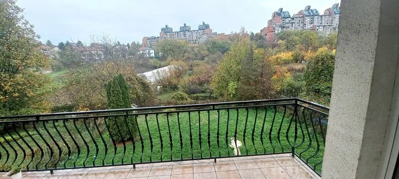 Prodaja, kuća, 770m², Voždovac Sve Podlokacije, Beograd