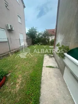 Prodaja, kuća, 400m², Zagorič, Podgorica - image 4