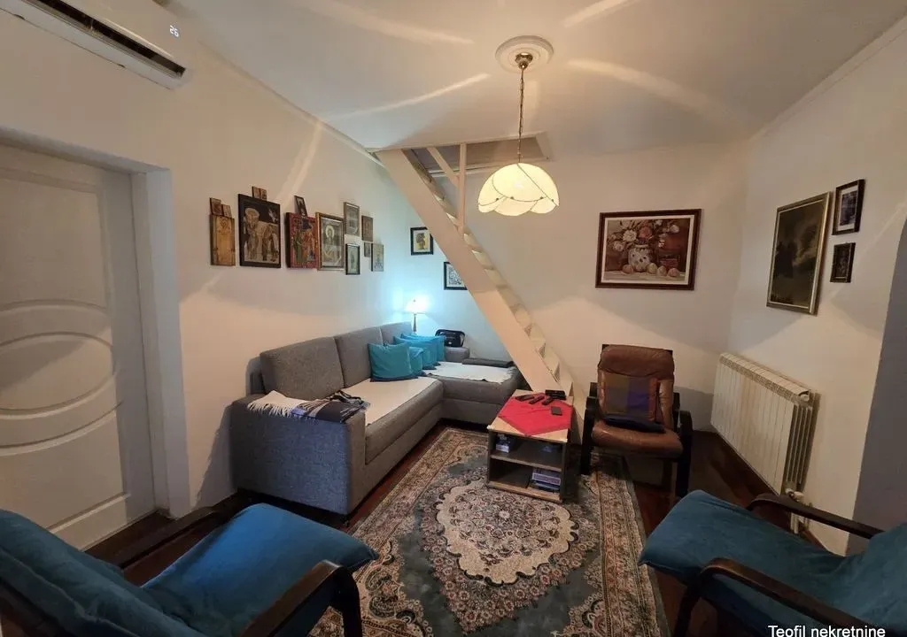 Sale, house, 101m², Olimp, Zvezdara Sve Podlokacije