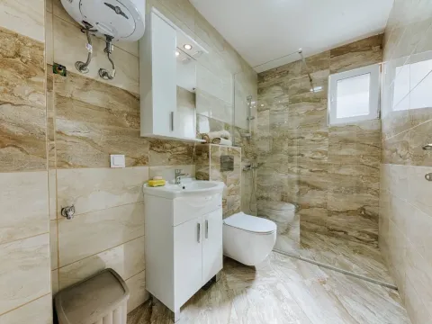 Prodaja, stan, 850m², Bar, Crna Gora - image 5