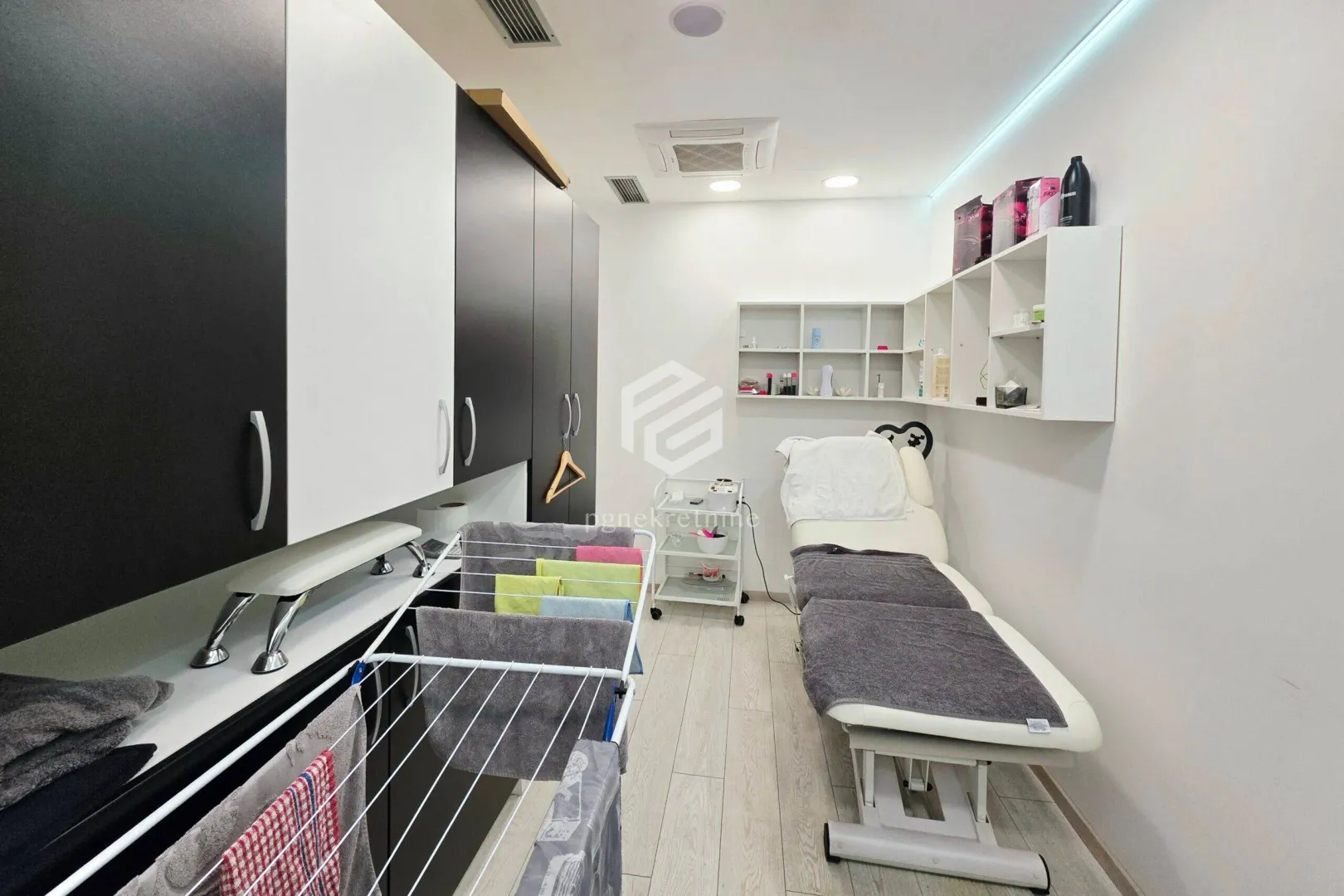Rent, office space, 62m², Zabjelo, Podgorica