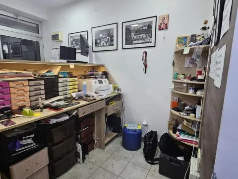 Prodaja, poslovni prostor, 23m², Centar, Kragujevac - image 4