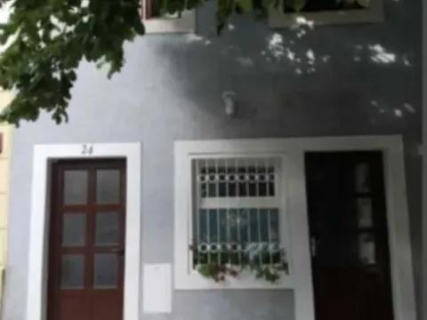 Rent, one bedroom apartment, 30m², Centar, Cetinje - image 2