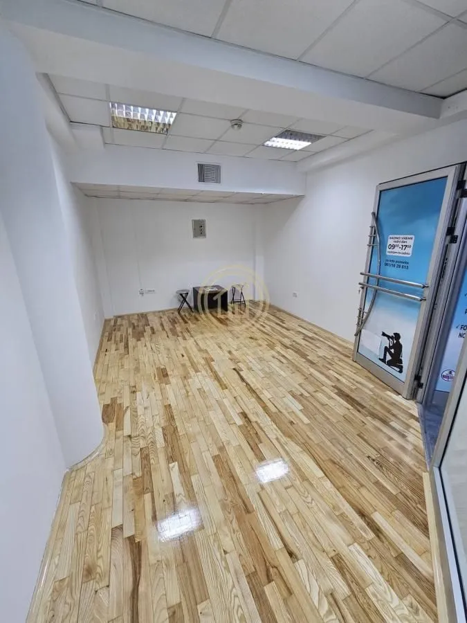 Rent, office space, 20m², Centar, Novi Sad