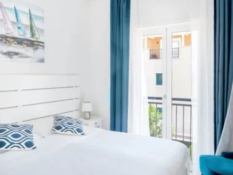 Izdavanje, jednosoban stan, 54m², Luštica Bay, Tivat - image 8