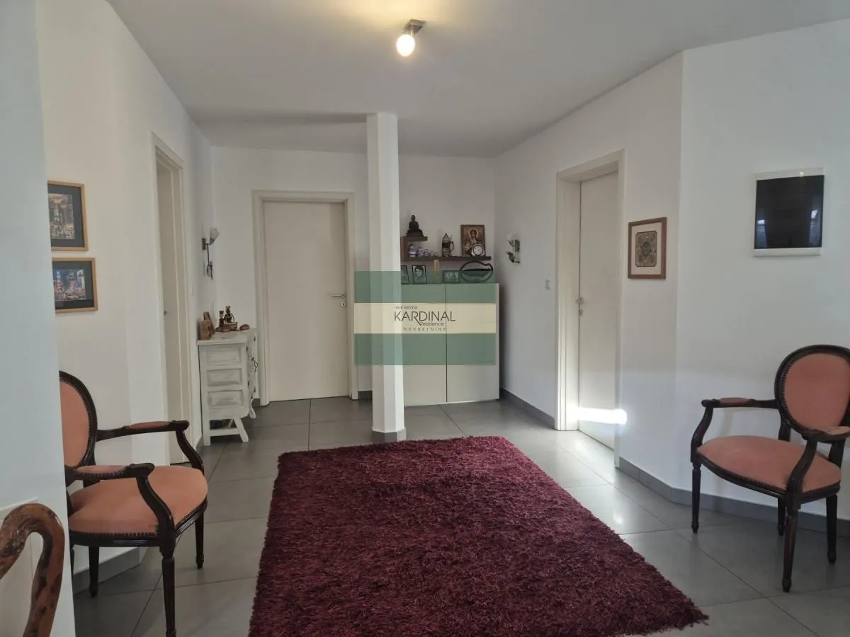 Prodaja, kuća, 528m², Budžino brdo, Jagodina