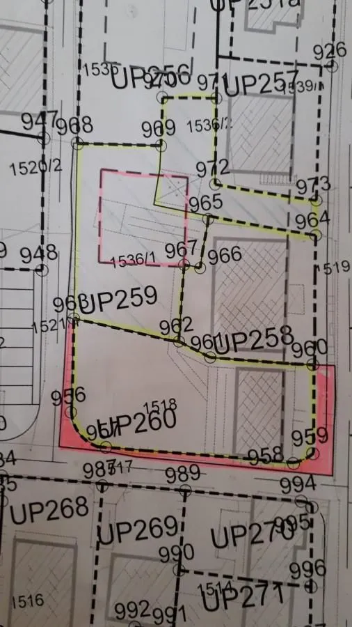 Prodaja, plac, 911m², Cetinje, Crna Gora